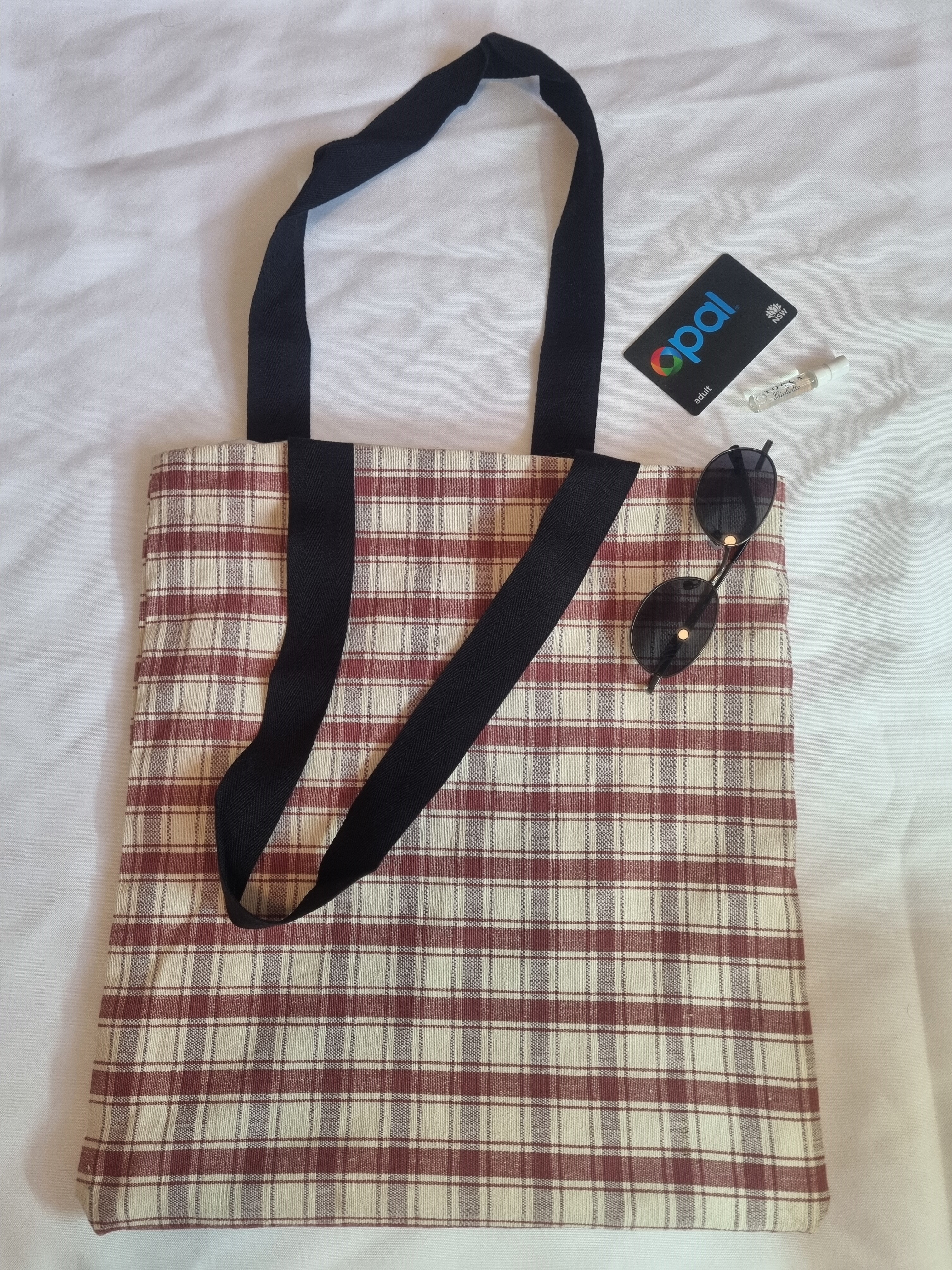 Plaid Red and Beige Tote bag